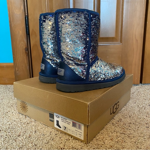 Rare Ugg Sequin Boots - Picture 3 of 11